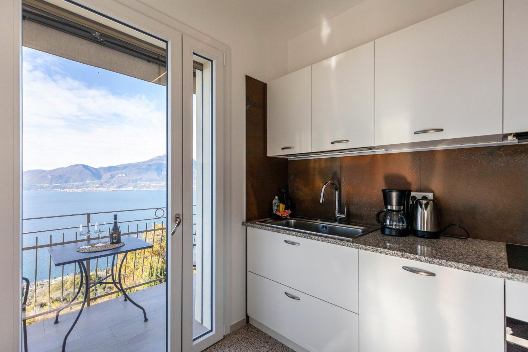 Casa Serena Lake View Torri Del Benaco Exterior foto